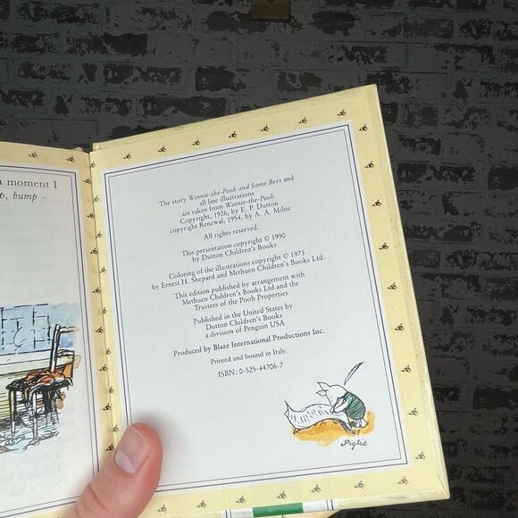 Winnie Pooh vintage collection of kids books - Picture 8 of 9
